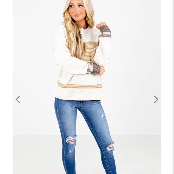 ee:some women’s Favorite Record Mustard Striped knit Sweater, size medium - Picture 3 of 11